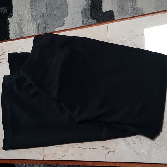 NWT- CACHE- Size 2 Black Flare Leg Dress Slacks - Picture 3 of 8